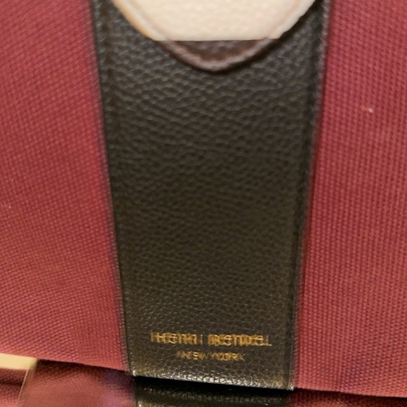 Henri Bendel Limited Edition Convertible Canvas Backpack/oversized coin purse - Picture 6 of 10